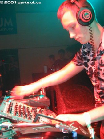 20 DJ Beax