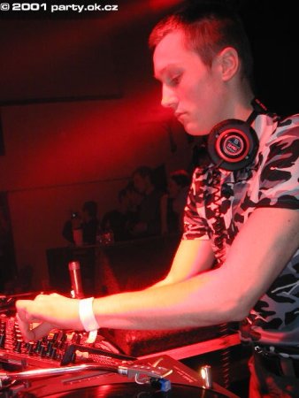 21 DJ Beax