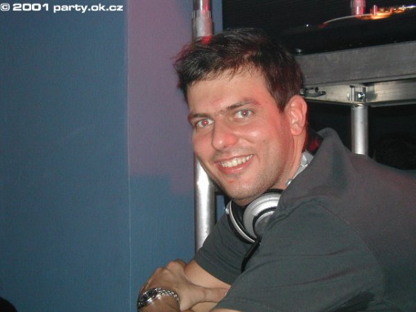 27 DJ Braun